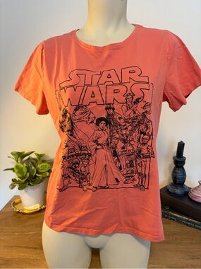 Star Wars Amazon Essentials Princess Leia Character Graphic Tee M